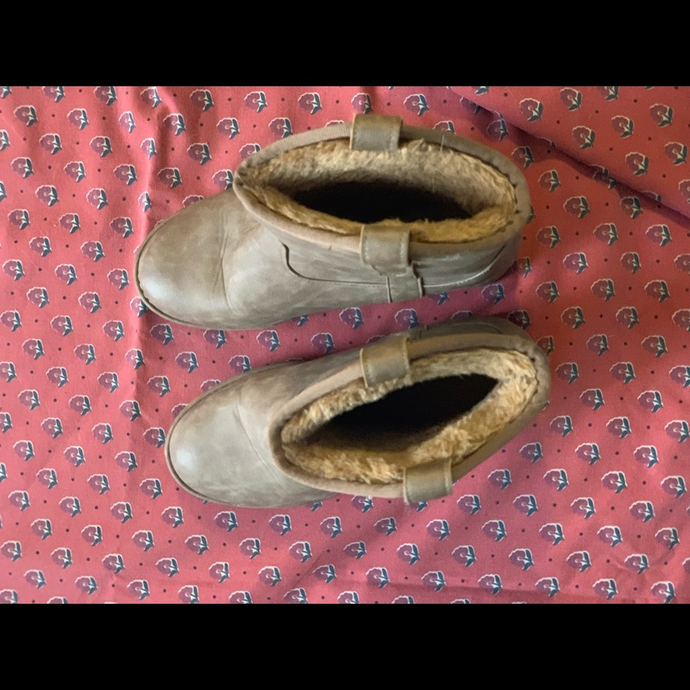 Winter shoes